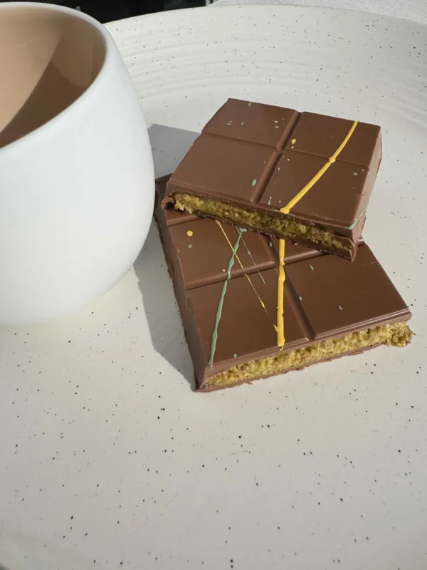 Dubai Milk Chocolate Bar - Image 4